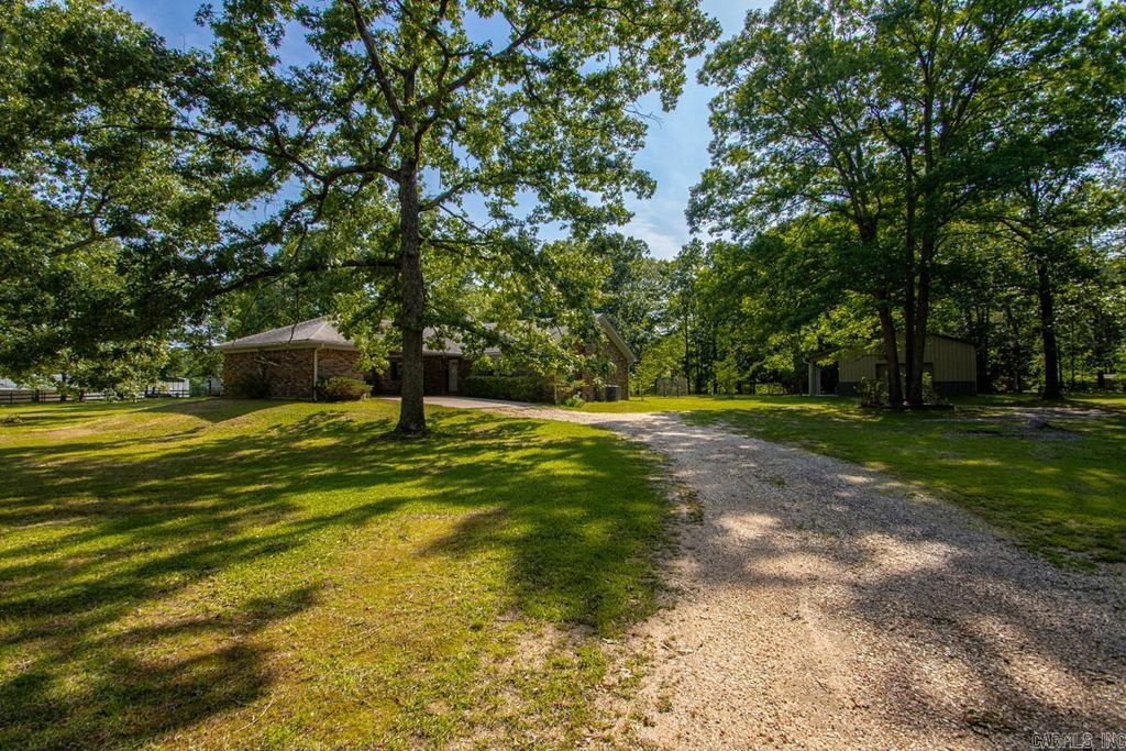 103 Grant 632 Road, Sheridan, AR 72150