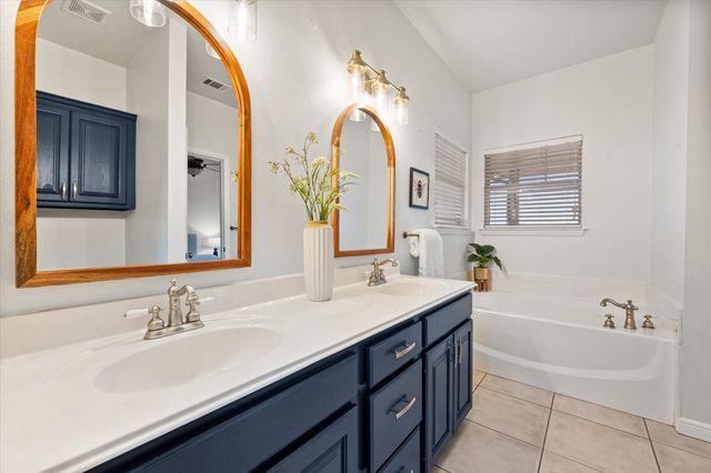 622 Elizabeth Place, Weatherford, TX 76086