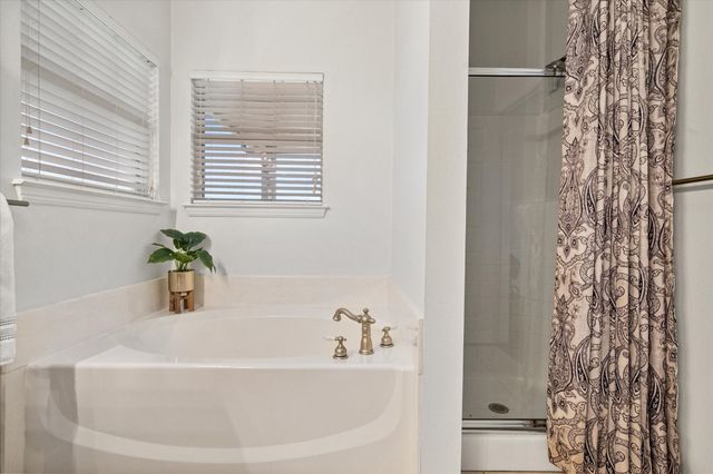 622 Elizabeth Place, Weatherford, TX 76086