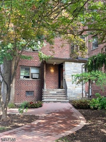 501 Linwood Drive 2F, Fort Lee Boro, NJ 07024