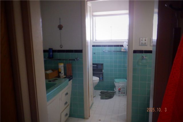 450 Bermuda Pl, Corpus Christi, TX 78411