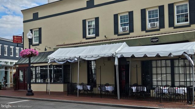 4462 MACARTHUR BLVD NW, Washington, DC 20007