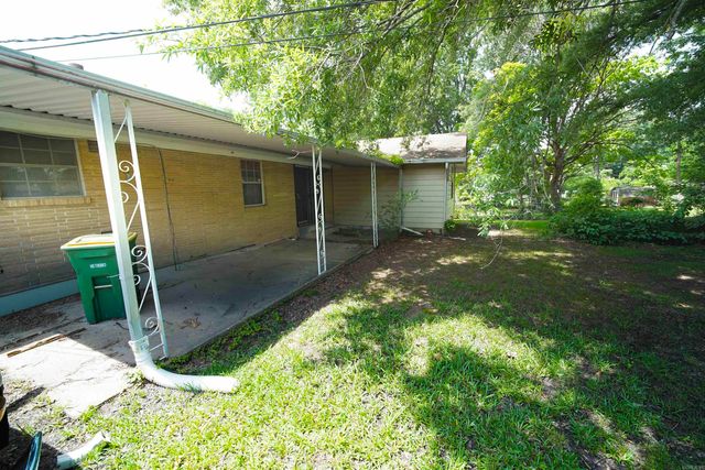 8109 McDaniel Drive, Little Rock, AR 72209