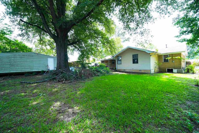 8109 McDaniel Drive, Little Rock, AR 72209