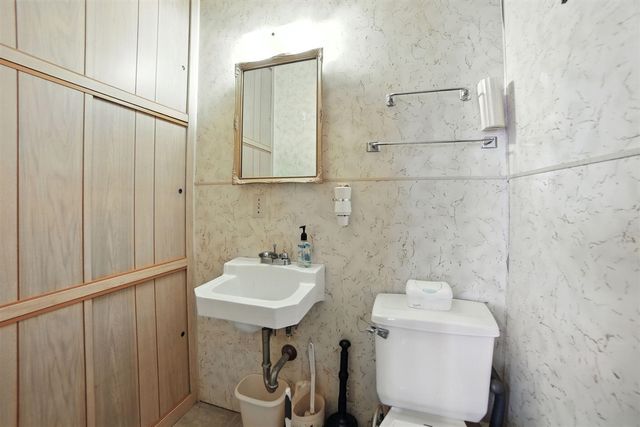 5985 N Bayshore Drive, Irons, MI 49644