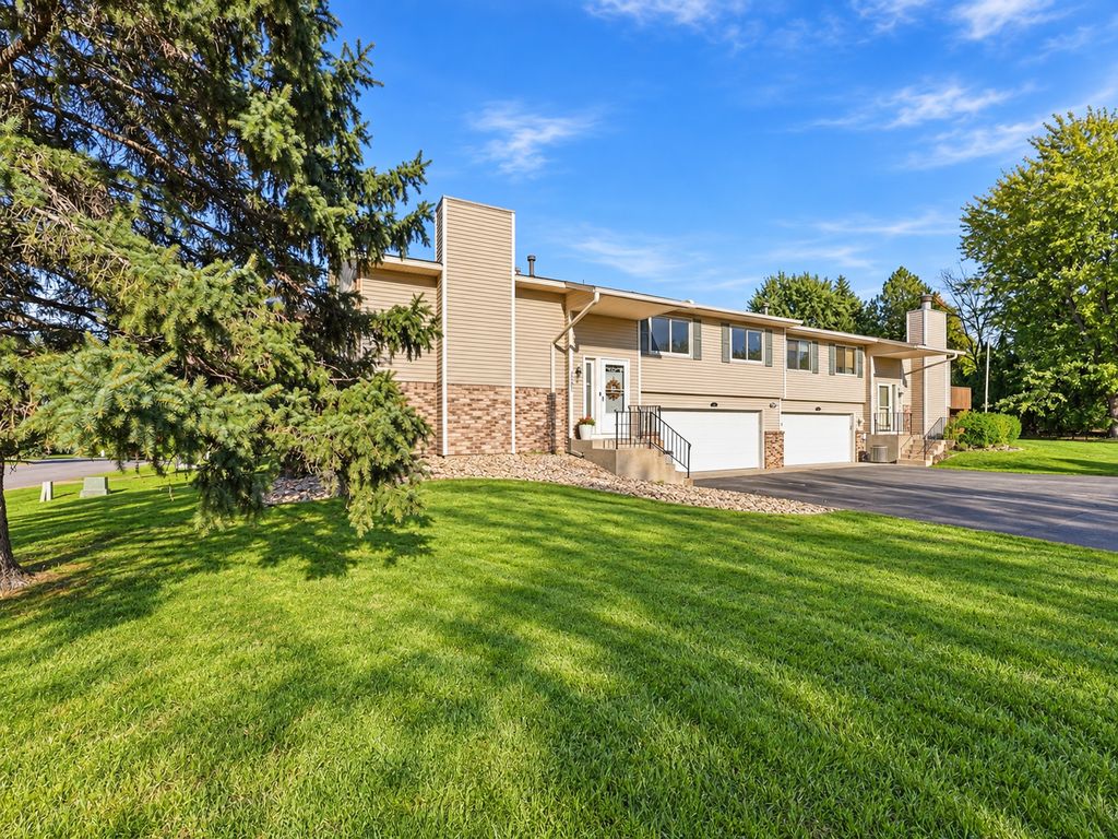 4492 Clover Lane, Eagan, MN 55122 — exterior