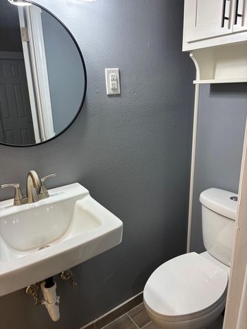 520 Myrtle Street, Monett, MO 65708