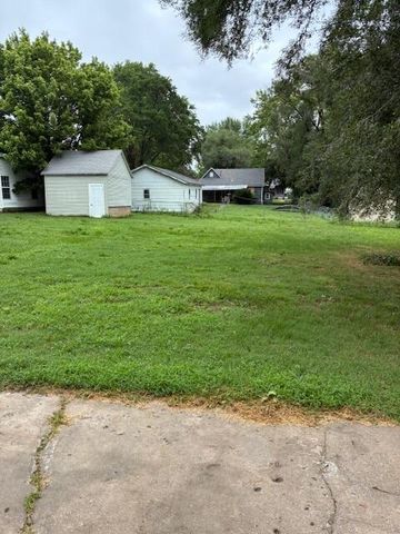 520 Myrtle Street, Monett, MO 65708