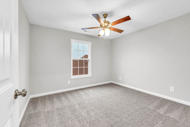 664 Marblewing Ct, Clarksville, TN 37043