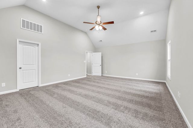 664 Marblewing Ct, Clarksville, TN 37043