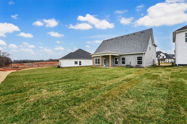 664 Marblewing Ct, Clarksville, TN 37043
