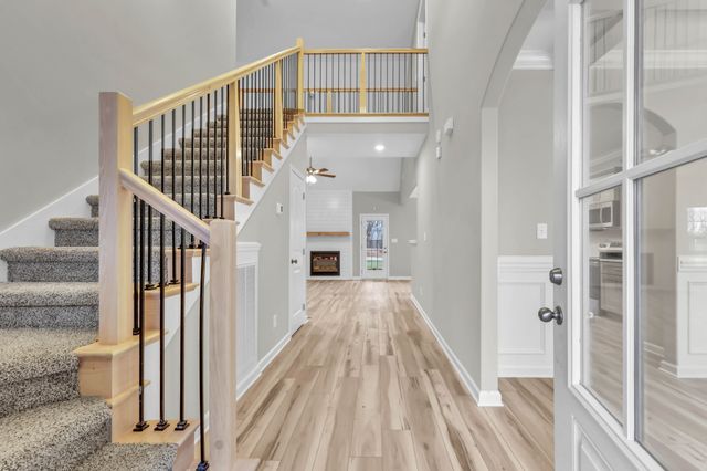 664 Marblewing Ct, Clarksville, TN 37043