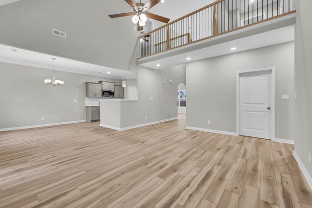 664 Marblewing Ct, Clarksville, TN 37043