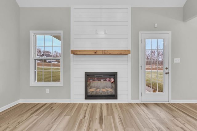 664 Marblewing Ct, Clarksville, TN 37043