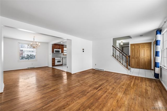 434 Sprucewood, Amherst, NY 14221