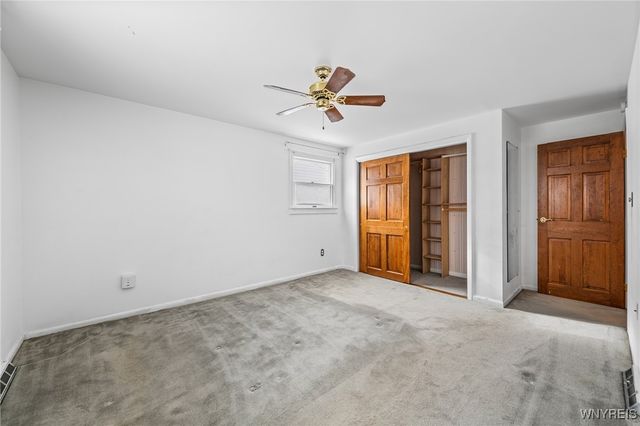 434 Sprucewood, Amherst, NY 14221