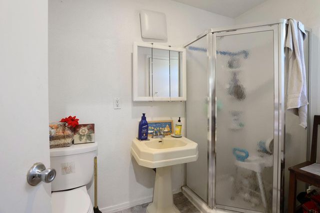 3061 kroy, Sacramento, CA 95820