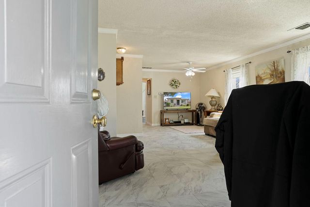 3061 kroy, Sacramento, CA 95820