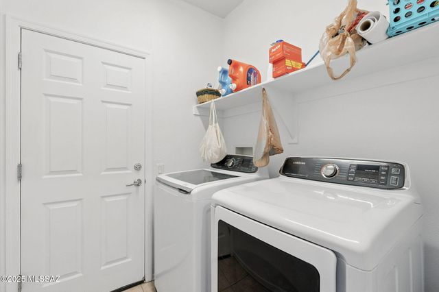 20888 E Frontier Road, Red Rock, AZ 85145