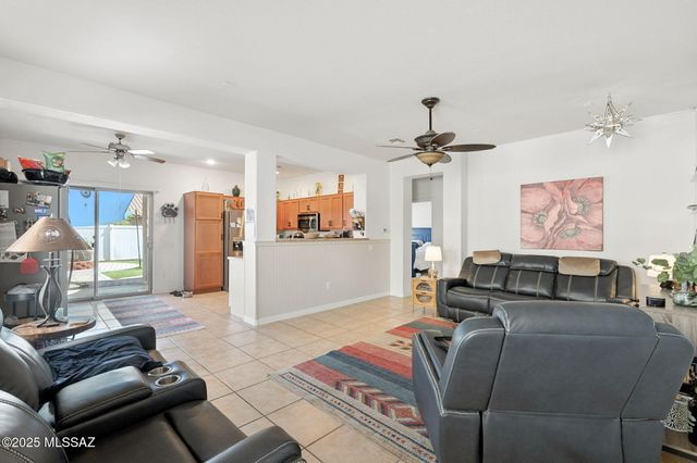 20888 E Frontier Road, Red Rock, AZ 85145