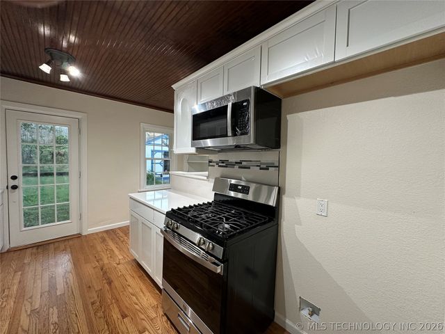1235 S Gary Place, Tulsa, OK 74104