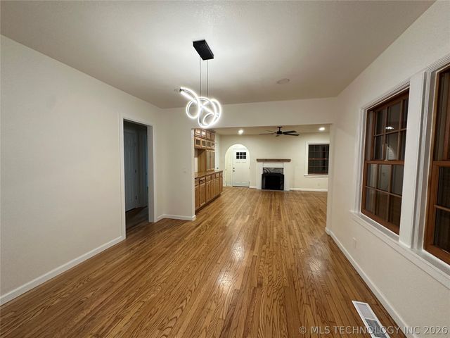 1235 S Gary Place, Tulsa, OK 74104