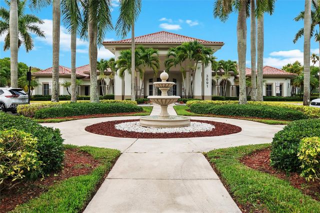 3363 SW 169th Ter, Miramar, FL 33027