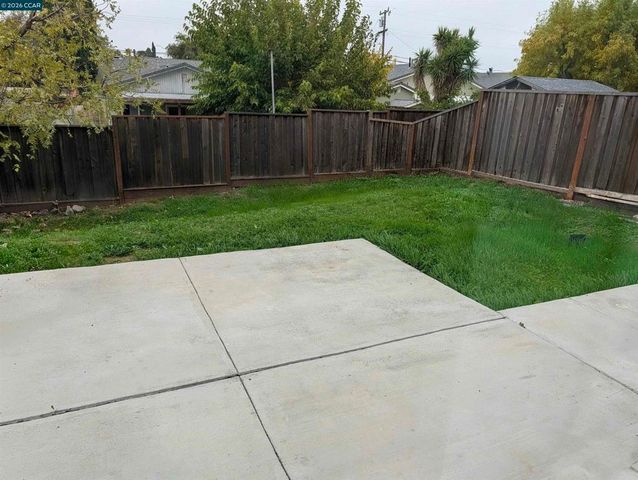 50 Driftwood Circle, Bay Point, CA 94565