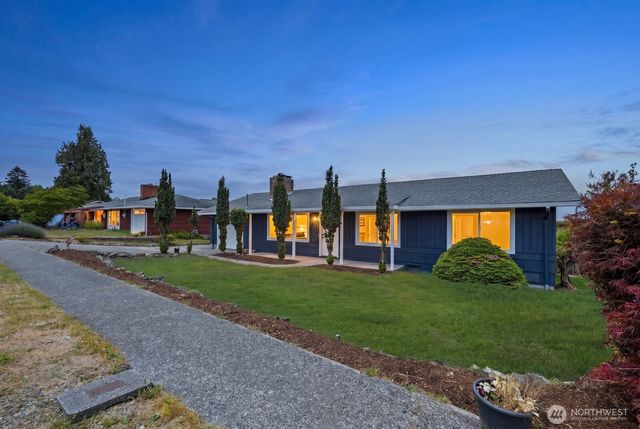 1910 22nd Street, Anacortes, WA 98221