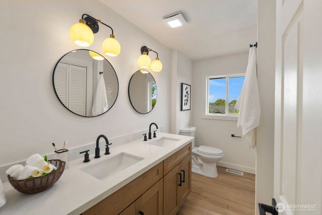 1910 22nd Street, Anacortes, WA 98221