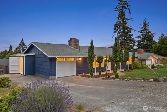 1910 22nd Street, Anacortes, WA 98221