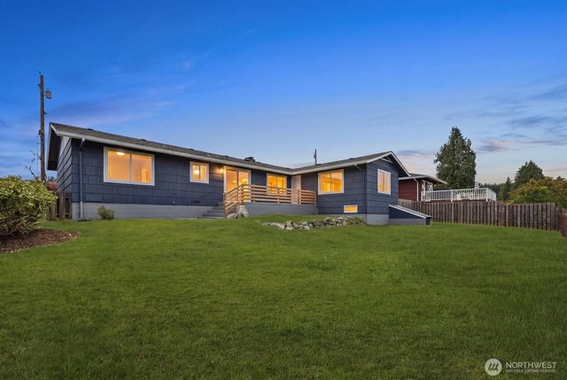 1910 22nd Street, Anacortes, WA 98221