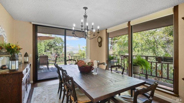 170 Wild Horse Valley Dr, Novato, CA 94947