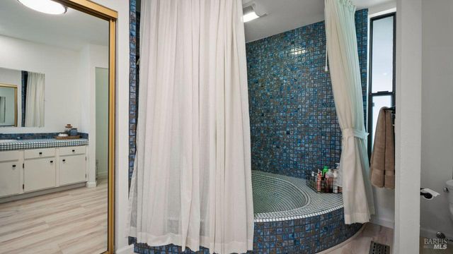 170 Wild Horse Valley Dr, Novato, CA 94947