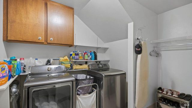 170 Wild Horse Valley Dr, Novato, CA 94947