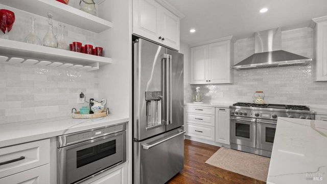 170 Wild Horse Valley Dr, Novato, CA 94947