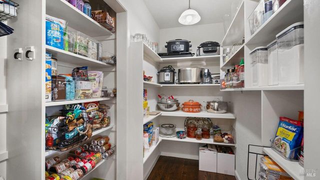 170 Wild Horse Valley Dr, Novato, CA 94947