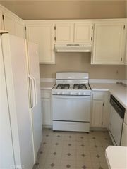 18107 Erik Court 464, Canyon Country, CA 91387
