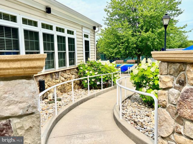 79 EINSTEIN WAY, Cranbury, NJ 08512