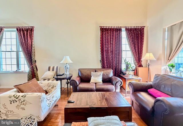79 EINSTEIN WAY, Cranbury, NJ 08512