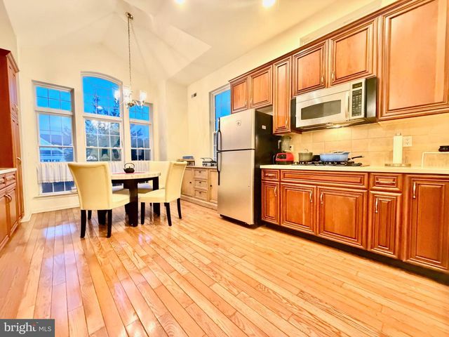 79 EINSTEIN WAY, Cranbury, NJ 08512