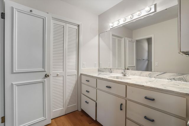 6 Captiva Row, Charleston, SC 29407