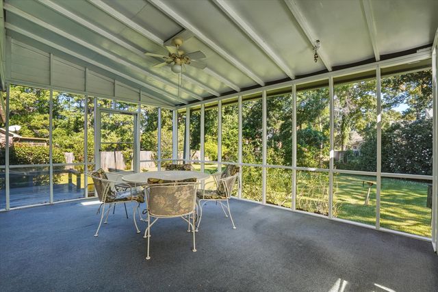 6 Captiva Row, Charleston, SC 29407