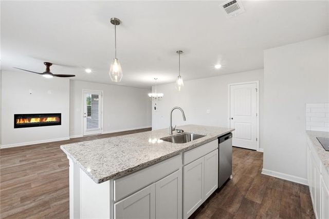 722 Lipizzan Trace, Hogansville, GA 30230