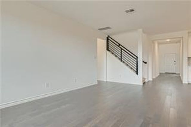 120 Thurman Holt RD, Hutto, TX 78634