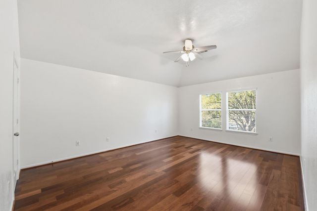 8702 Challis Park Court, Houston, TX 77040