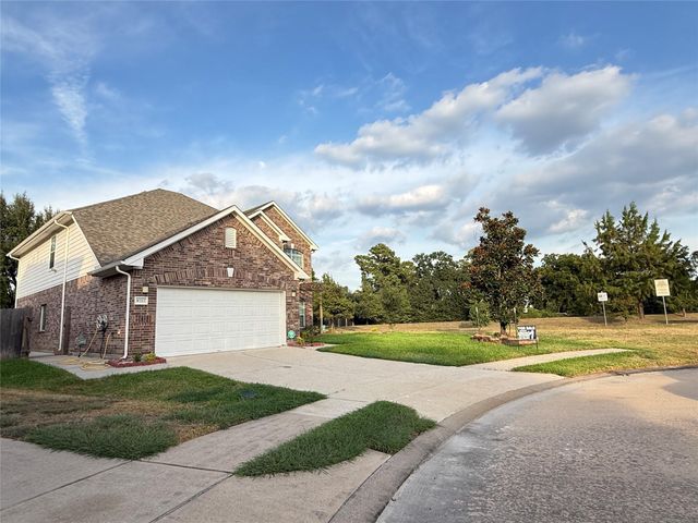 8702 Challis Park Court, Houston, TX 77040