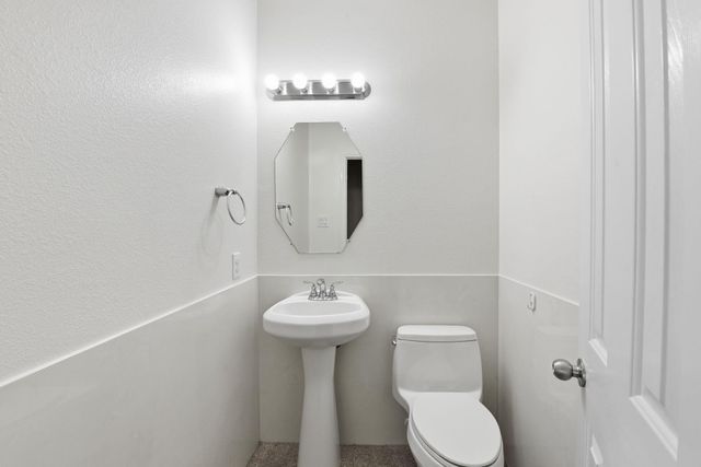 8702 Challis Park Court, Houston, TX 77040