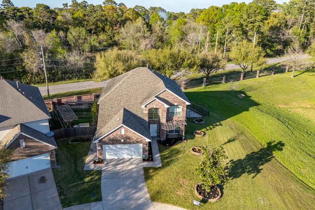 8702 Challis Park Court, Houston, TX 77040