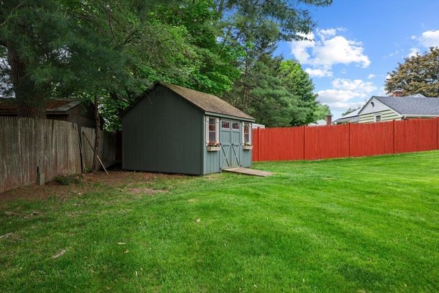 23 Walnut Street, Oxford, MA 01540